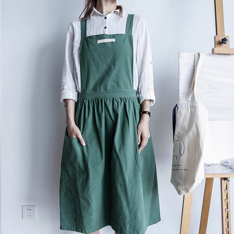 Cotton kitchen apron for home cooking – sleeveless anti-stain front view