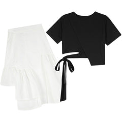 Half-Length Dress Suit, Small Man With Two-Piece Suit Showing High Temperature And Softness