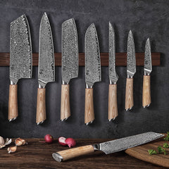 Damascus kitchen knife set – 67-layer steel V gold core chef knife front view