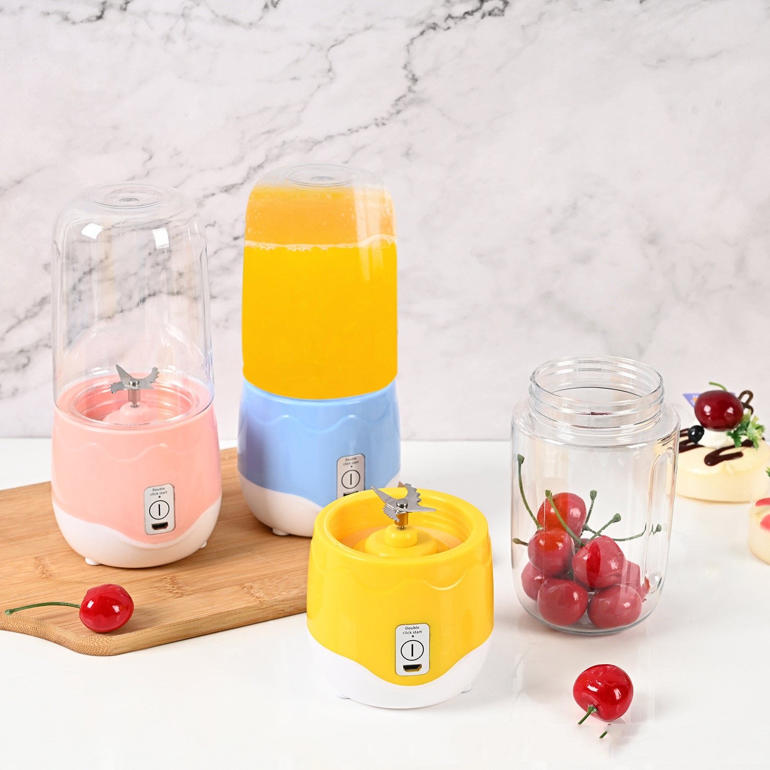 Portable mini blender juicing cup – 400ml USB rechargeable juicer front view