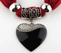 Women's Fashion Simple Heart-shaped Pendant Scarf