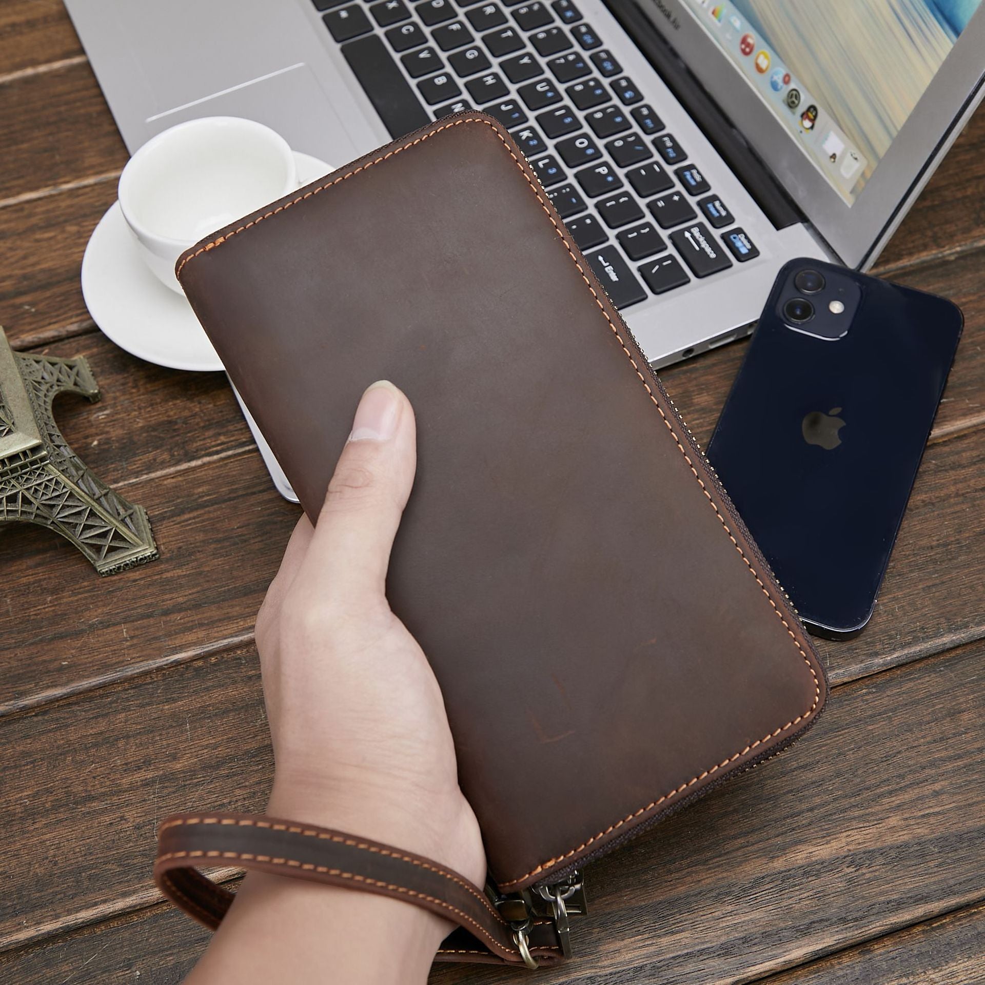 27adfe9e1810b9a1af9fbc2be44c5b0b