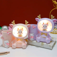Cute resin pen holder desk decoration – conch shell character design