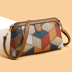 Women's crossbody bags come in various patterns and are suitable for leisure activities, traveling, commuting, etc. For outings.
