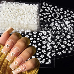 30 Sheets White Flower Nail Stickers White Nail Stickers White Flowers Nail Stickers for Nail Art Manicure Decoration Stickers,