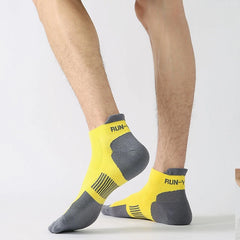 1/5 Pairs Fashionable New Casual and Comfortable Men's Short Socks for Spring Sweat Absorbing Breathable Versatile Men's Socks