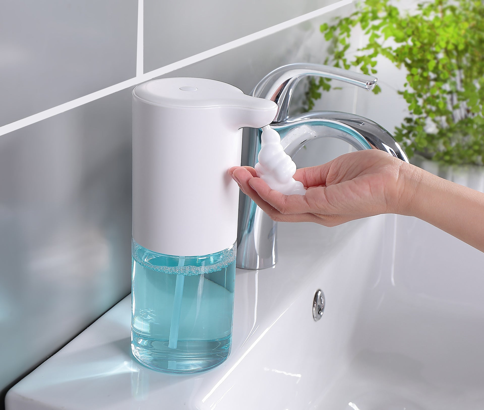 Automatic foam soap dispenser touchless – Pick N Drop hygiene gift USA Europe
