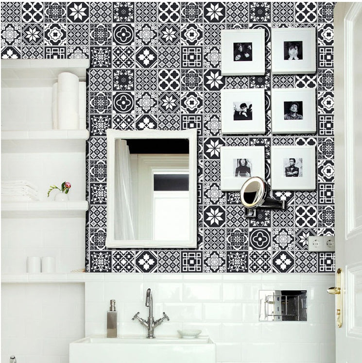 Kitchen greaseproof wall sticker – PET aluminum foil material detail