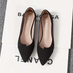Flats Women's Soft Sole Shallow Mouth Pea Shoes Pointed Toe Flat Bottom Working Women's Shoes Large Size 44 45 46 Moccasins