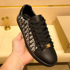 Men's Shoes New Casual Fashion Versatile Trendy Shoes Round Toe Non-Slip Thick Sole Lightweight Sports Sneakers