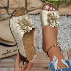New Women Slippers Elegant Platform Slippers Fashion Slides Women Casual Wedges Shoes Women Summer Soft Heels Sandals