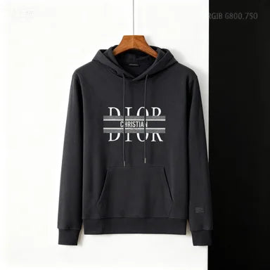 The new men's and women's letter-printed hoodies for autumn and winter are fashionable and casual sportswear for women