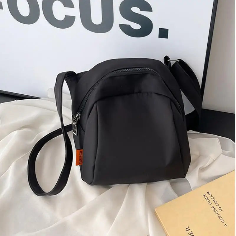 Women’s Lightweight Waterproof Crossbody Bag Large Capacity