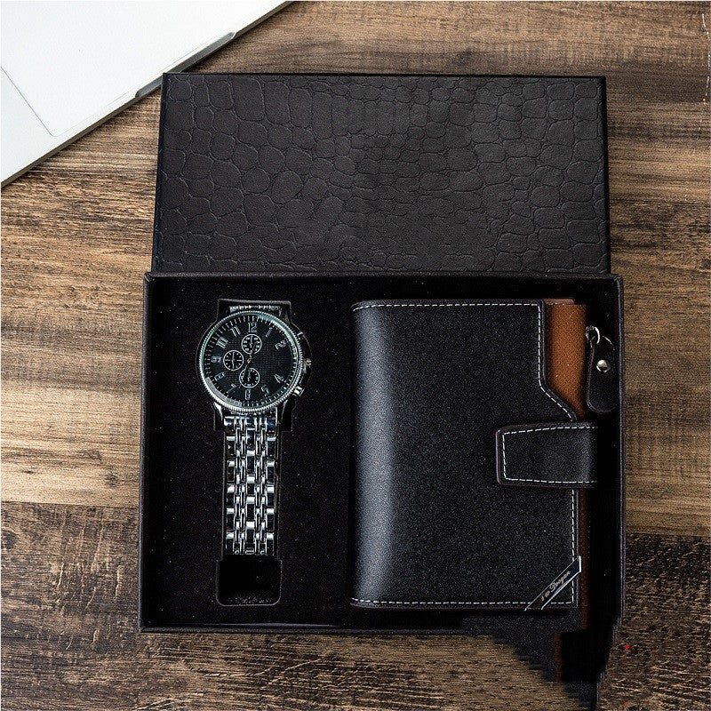 Luxury watch and wallet gift set for men – 39mm dial mineral glass detail